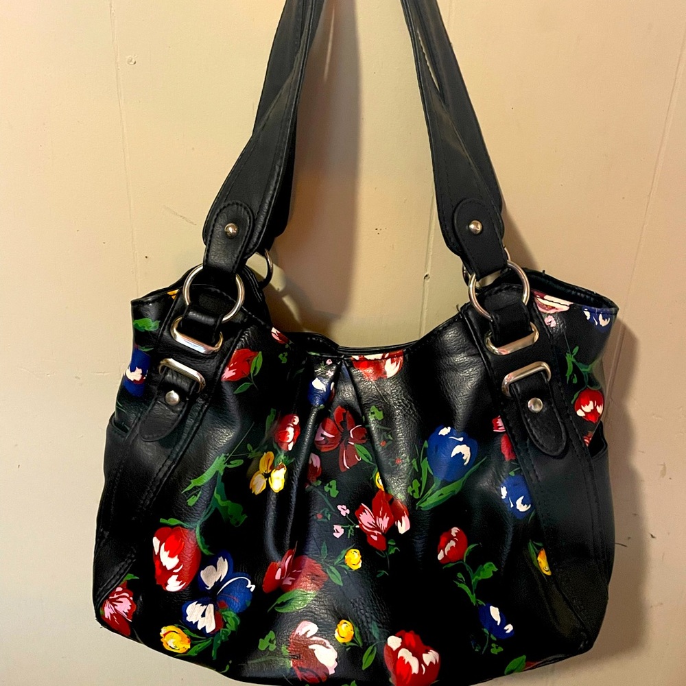 Apt.9 purse EUC